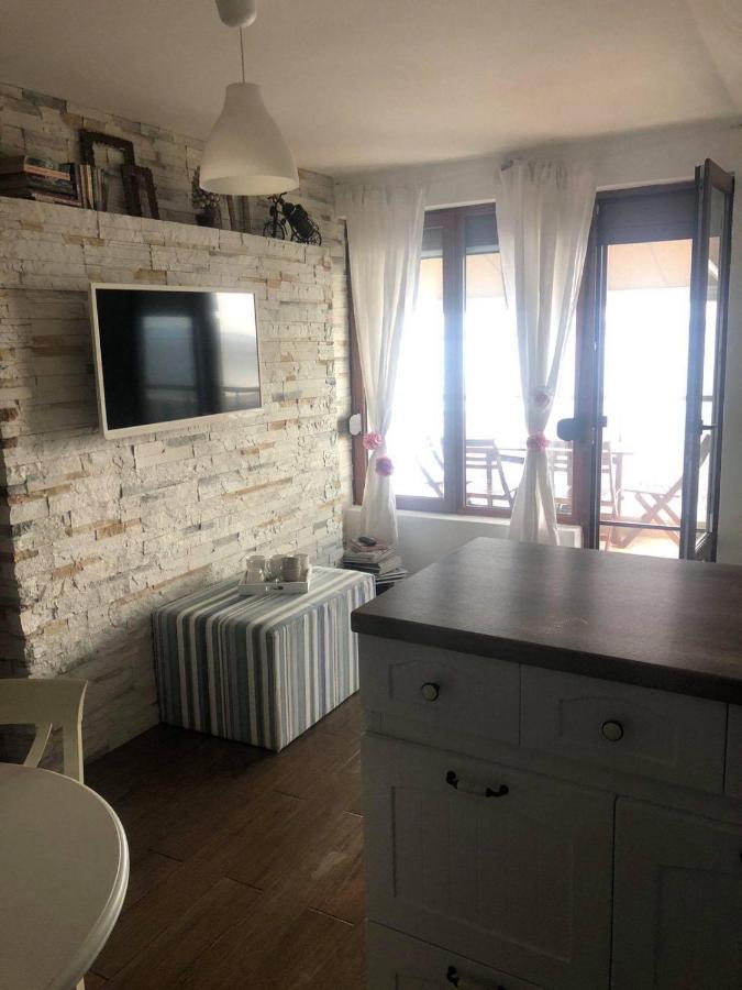 Apartment Nadejda Pomorie Exterior foto